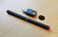 Vape Pen and USB